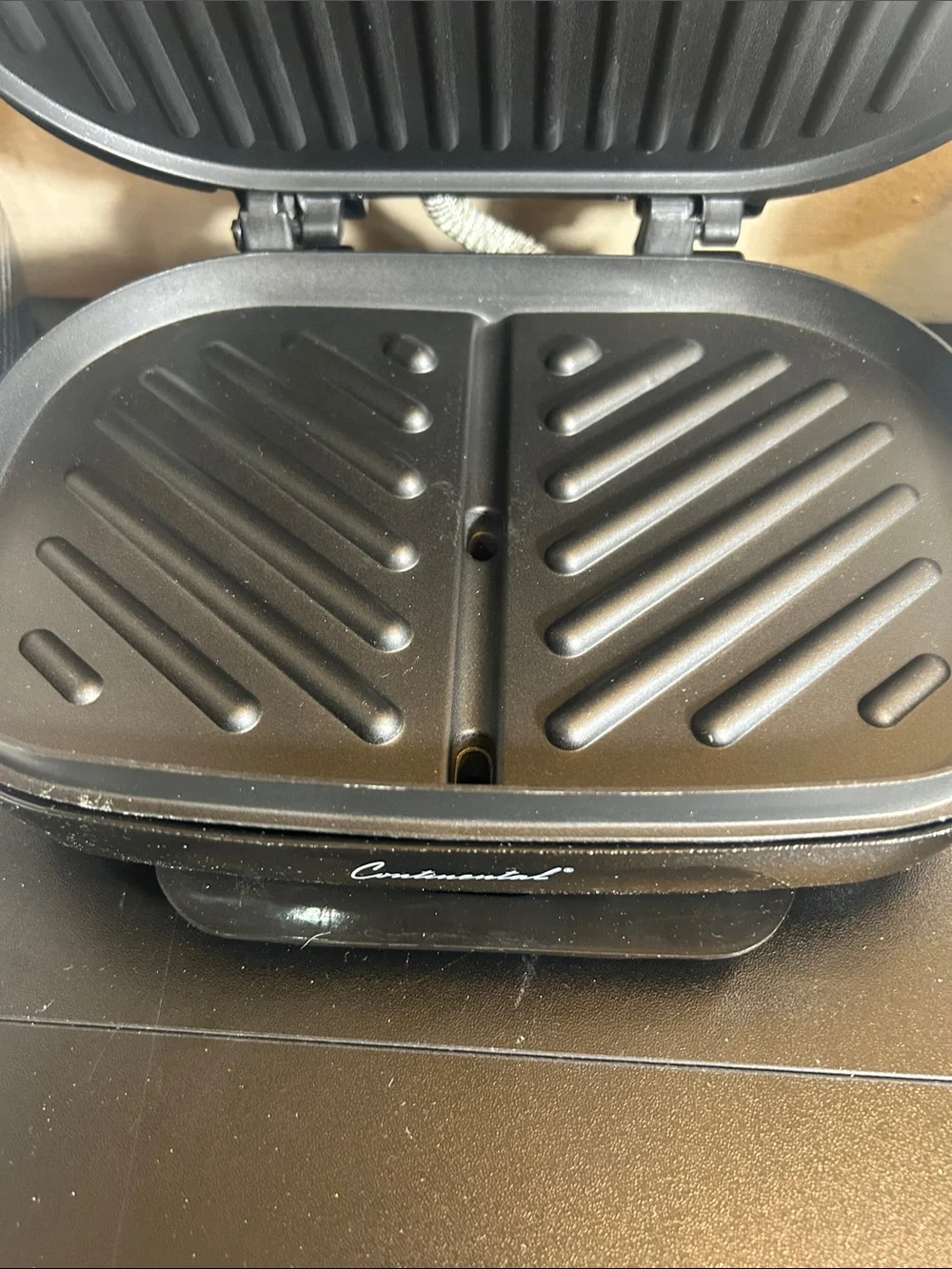 Continental Electric Contact Grill (Model CE23799)